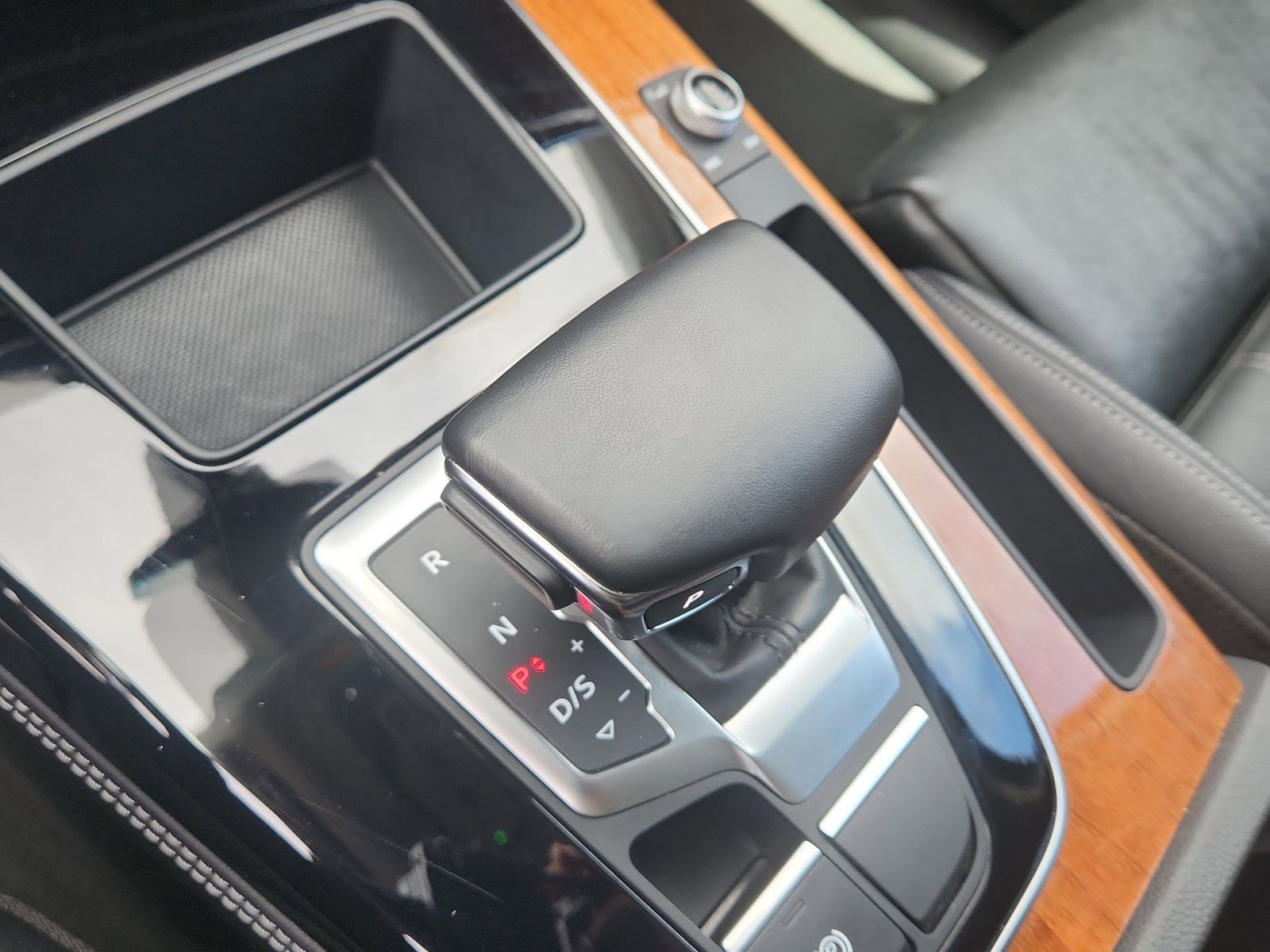 Used 2023 Audi Q5 2.0T Premium Plus w/ Premium Plus Package image 24