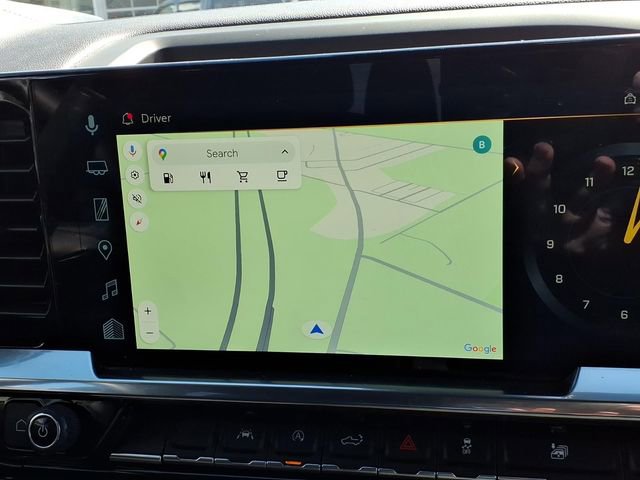 Used 2025 Chevrolet Silverado 1500 LT image 7