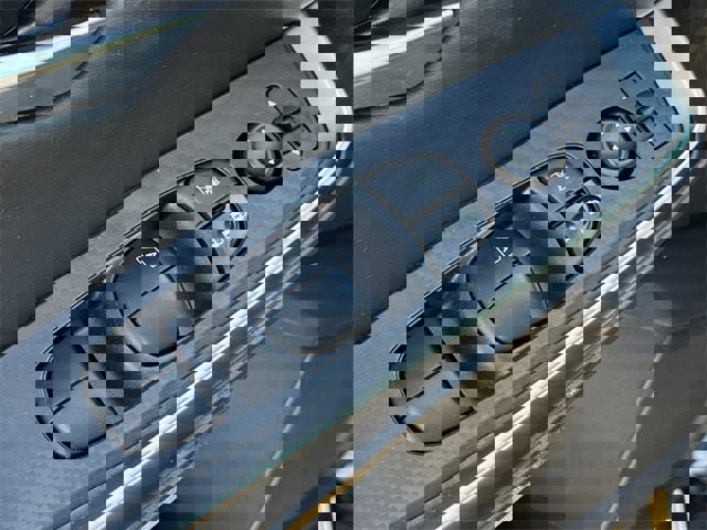 Used 2023 Nissan Sentra SR image 19