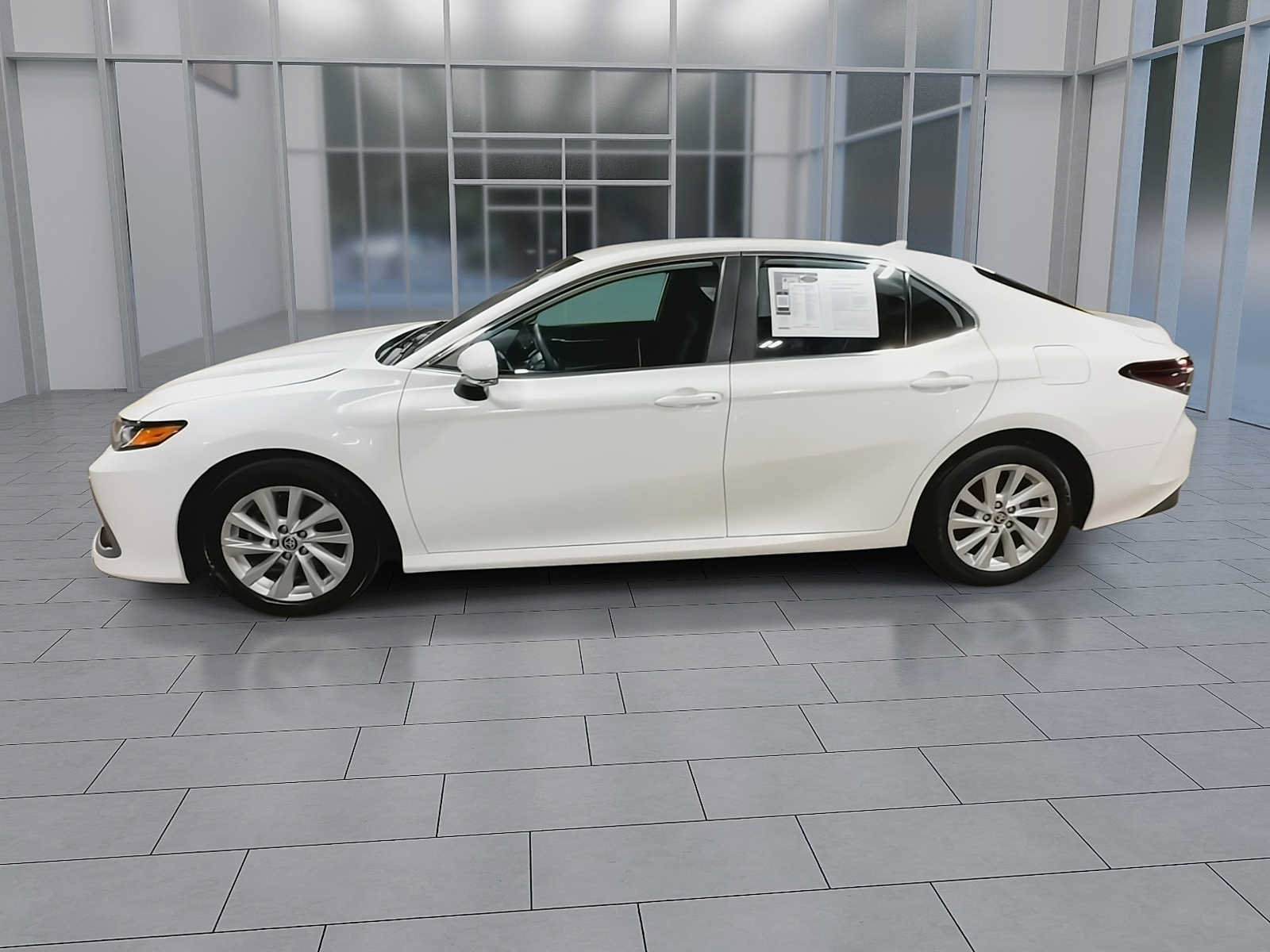 Used 2023 Toyota Camry LE FWD image 5