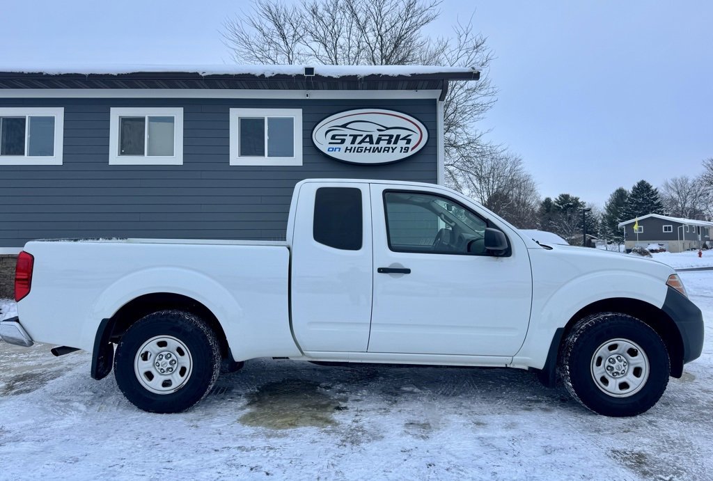 Used 2016 Nissan Frontier S image 1