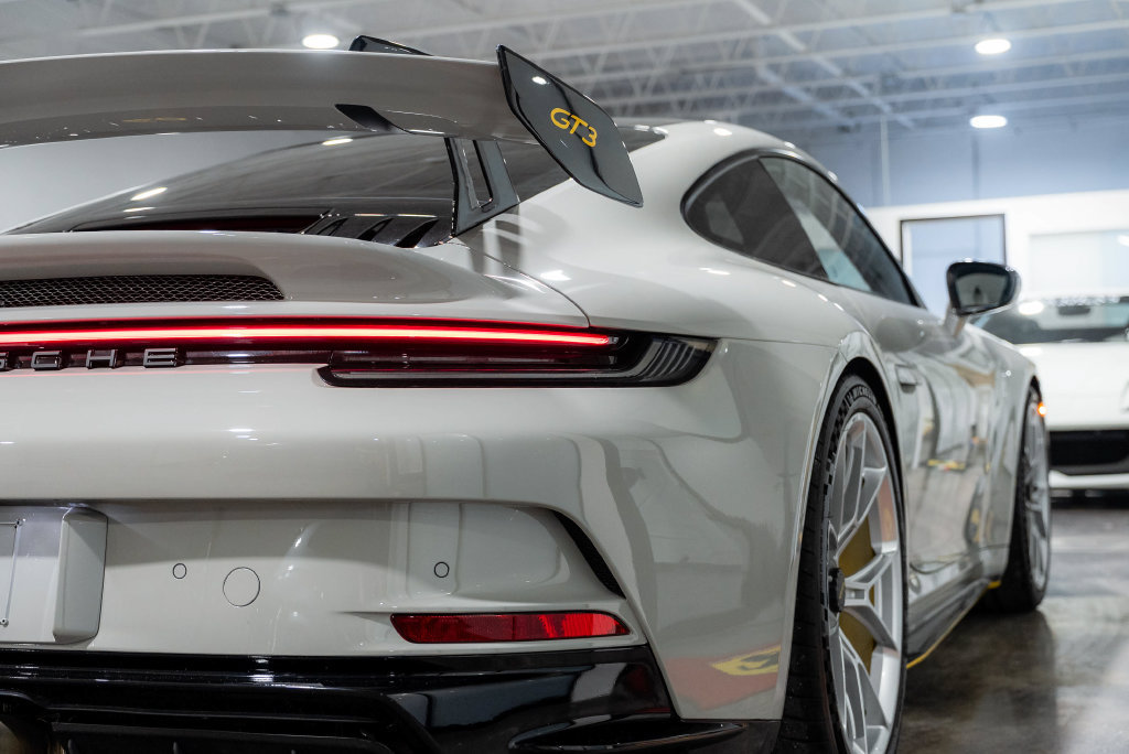 Used 2022 Porsche 911 GT3 RWD image 32