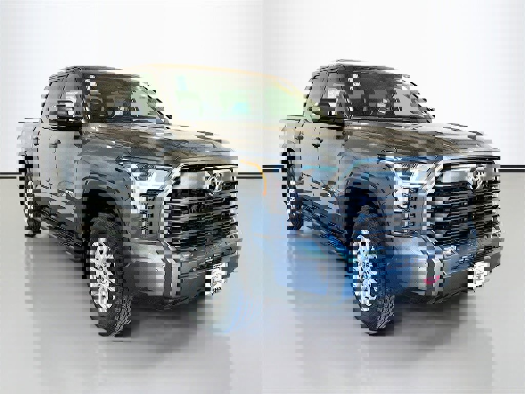 New 2026 Toyota Tundra SR5 image 3