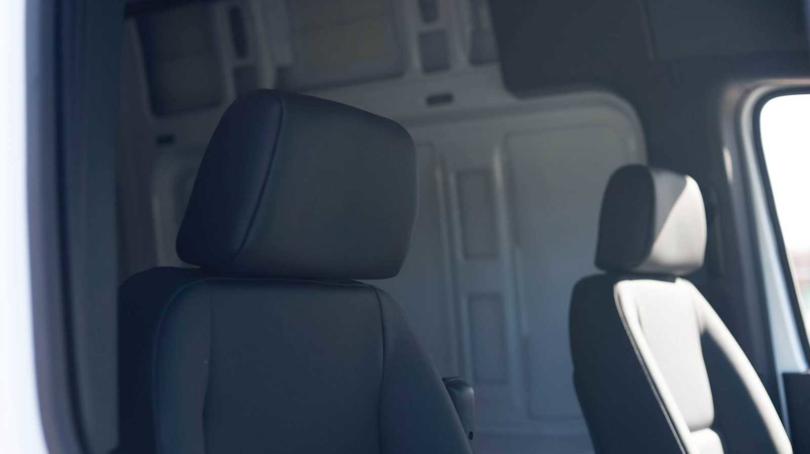 New 2025 Mercedes-Benz Sprinter 2500 image 18