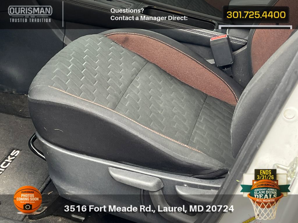 Used 2022 Nissan Kicks SR w/ Exterior Package image 7