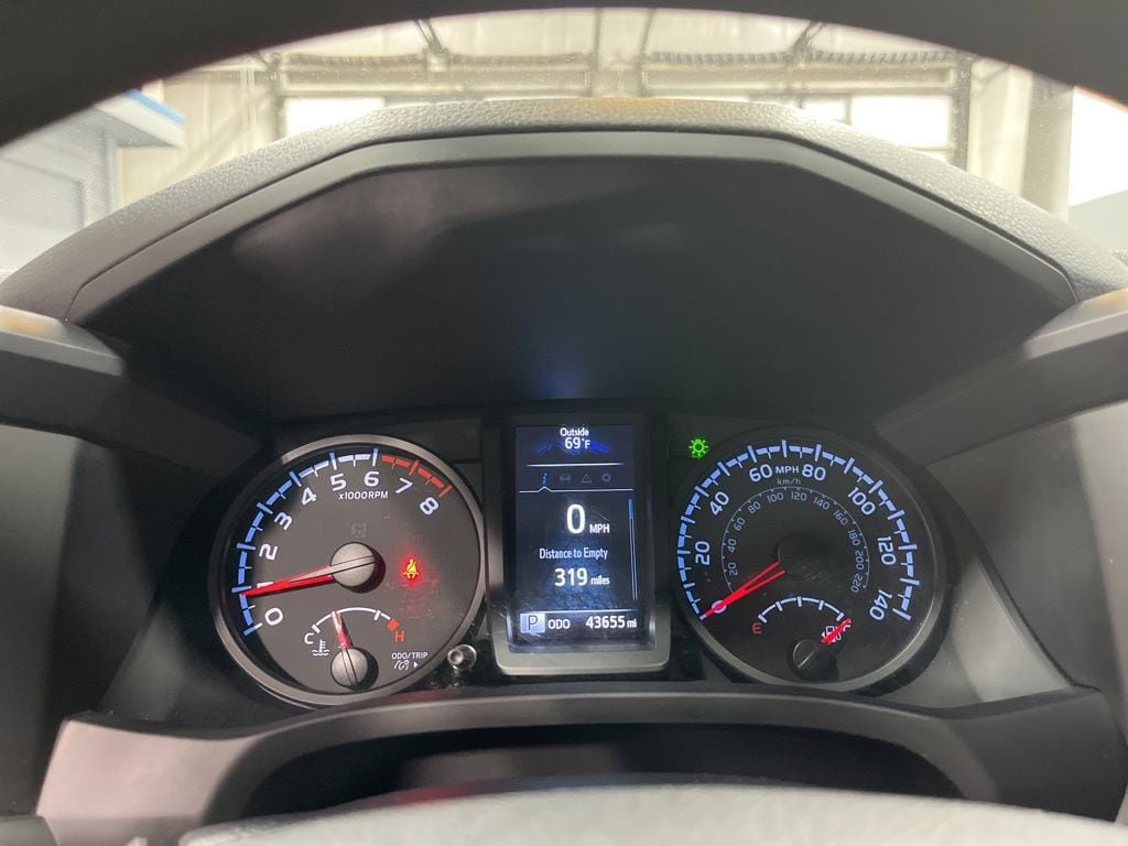 Used 2023 Toyota Tacoma SR AWD/4WD image 20
