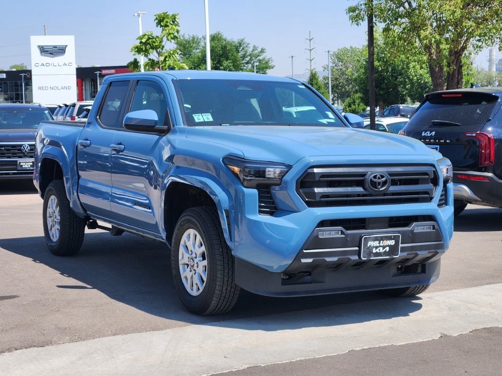 Used 2026 Toyota Tacoma SR5 AWD/4WD image 3