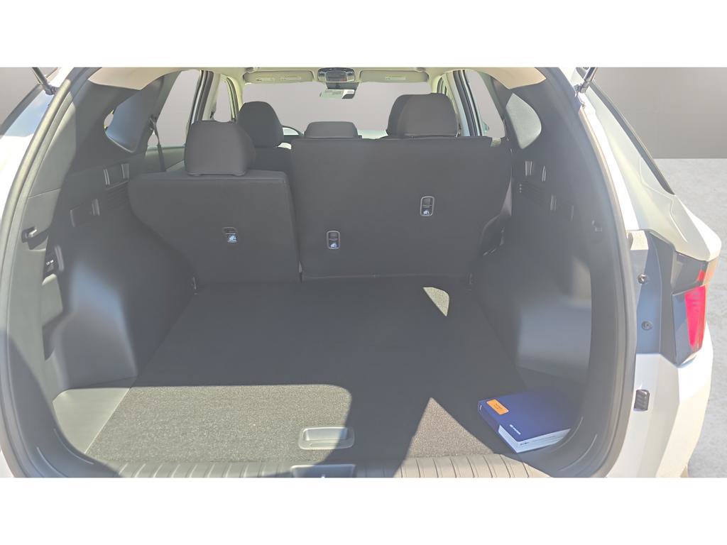 New 2026 Hyundai Tucson SE AWD/4WD image 9