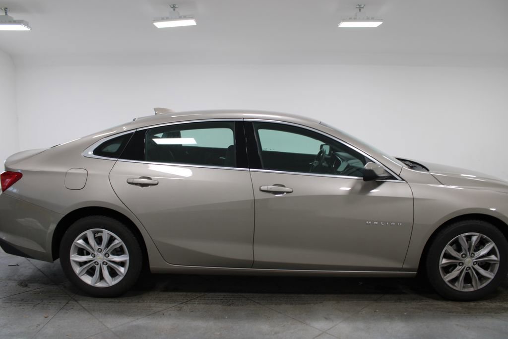 Used 2023 Chevrolet Malibu LT image 11