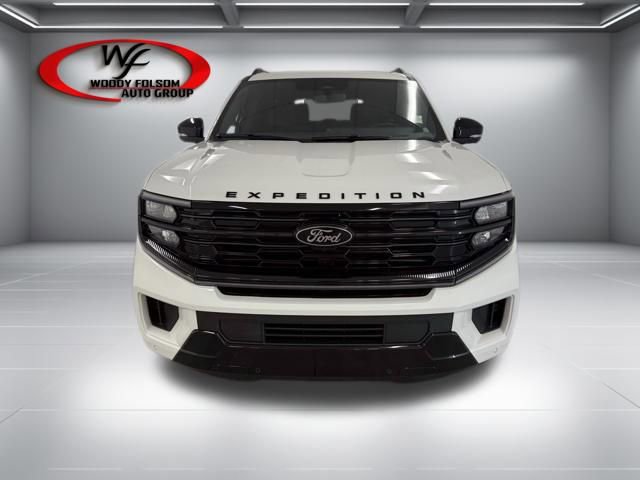 New 2026 Ford Expedition Max Platinum image 2