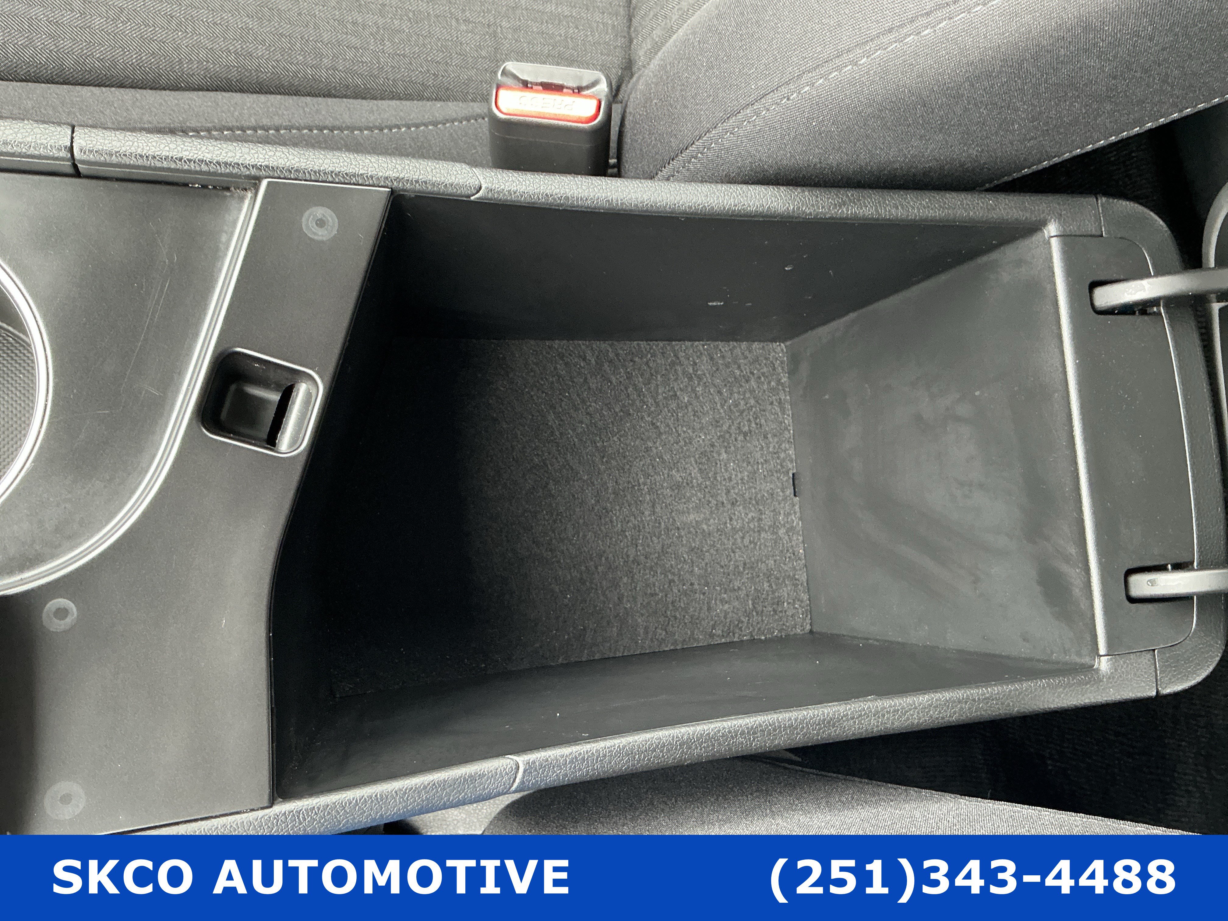 Used 2025 Hyundai Sonata SEL FWD image 25