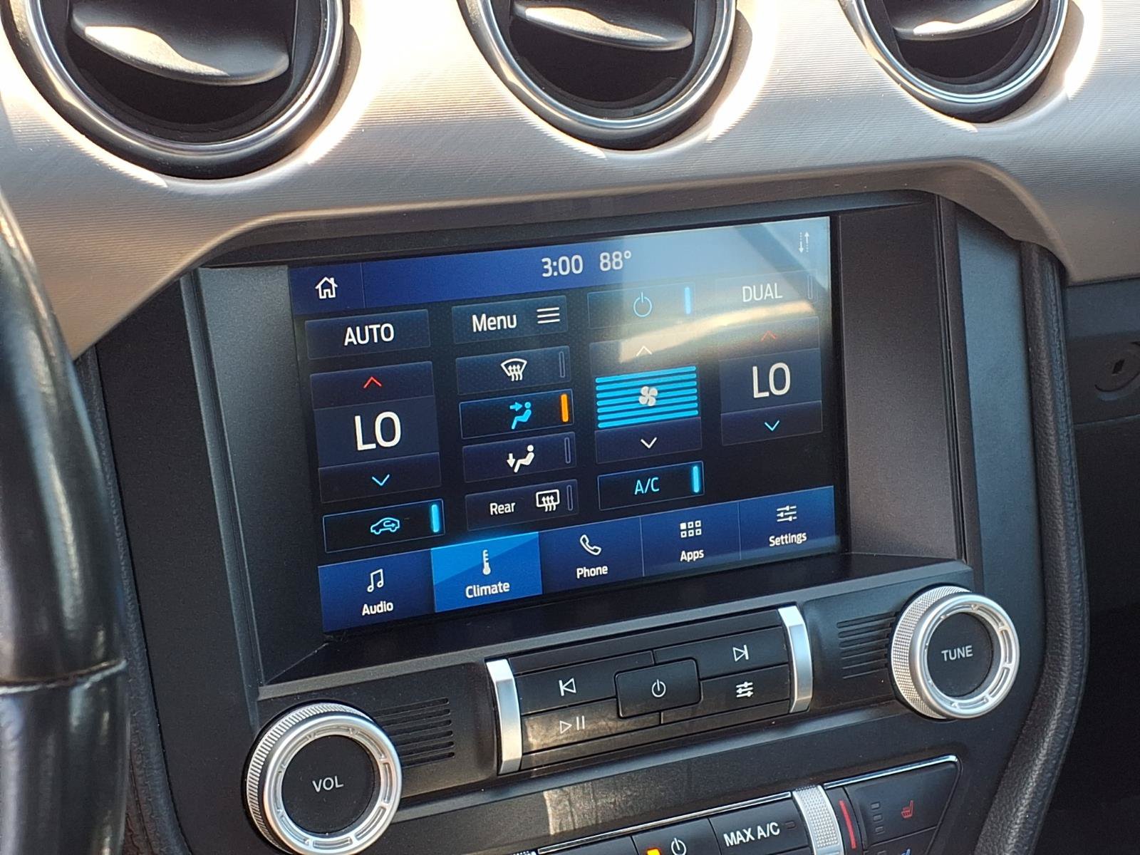 Used 2023 Ford Mustang Premium RWD image 9