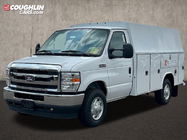 New 2026 Ford E-350 and Econoline 350 Super Duty w/ Power Equipment Group RWD image 14