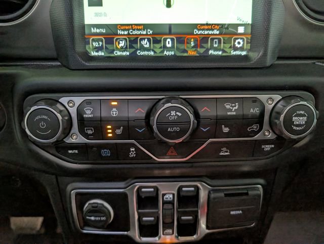 Used 2023 Jeep Wrangler Unlimited w/ Sun & Screen Package AWD/4WD image 21