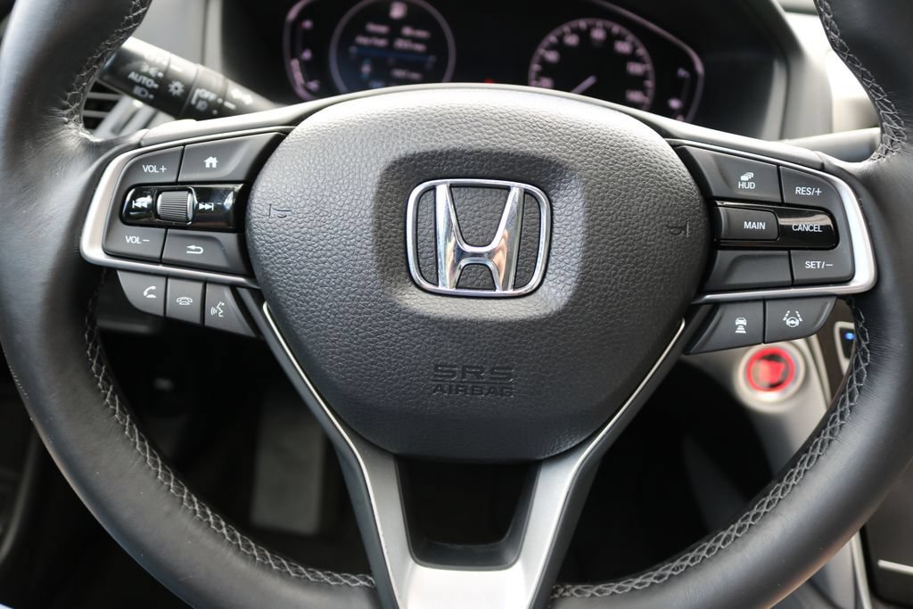 Used 2018 Honda Accord Touring image 22