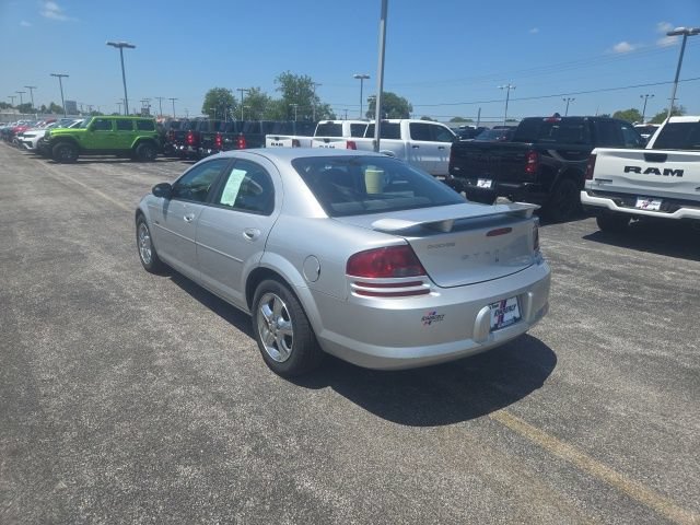 Used 2005 Dodge Stratus SXT w/ Special Edition Group FWD image 11