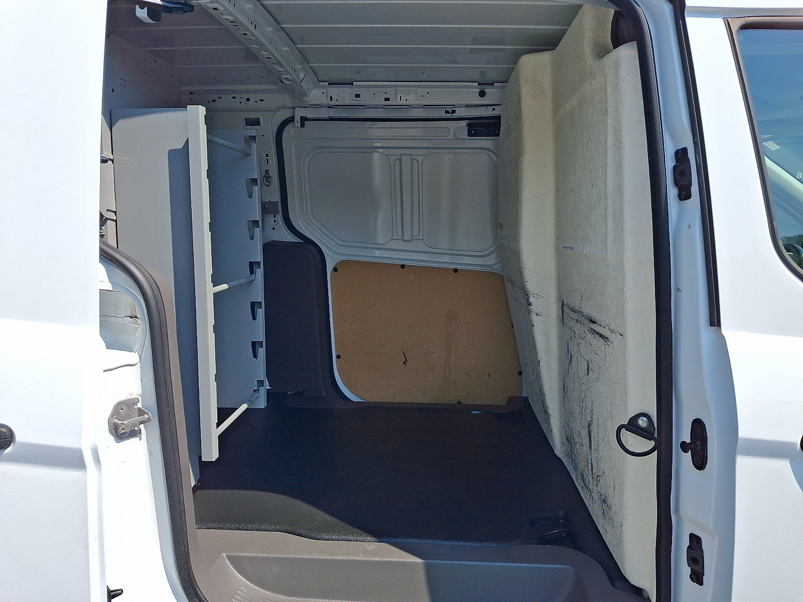 Used 2022 Ford Transit Connect XL w/ CNG/LPG Engine Prep Package FWD image 11
