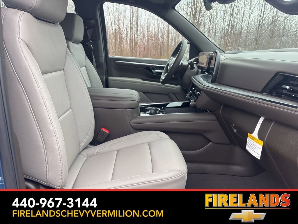 New 2026 Chevrolet Suburban LT w/ Comfort Package image 36