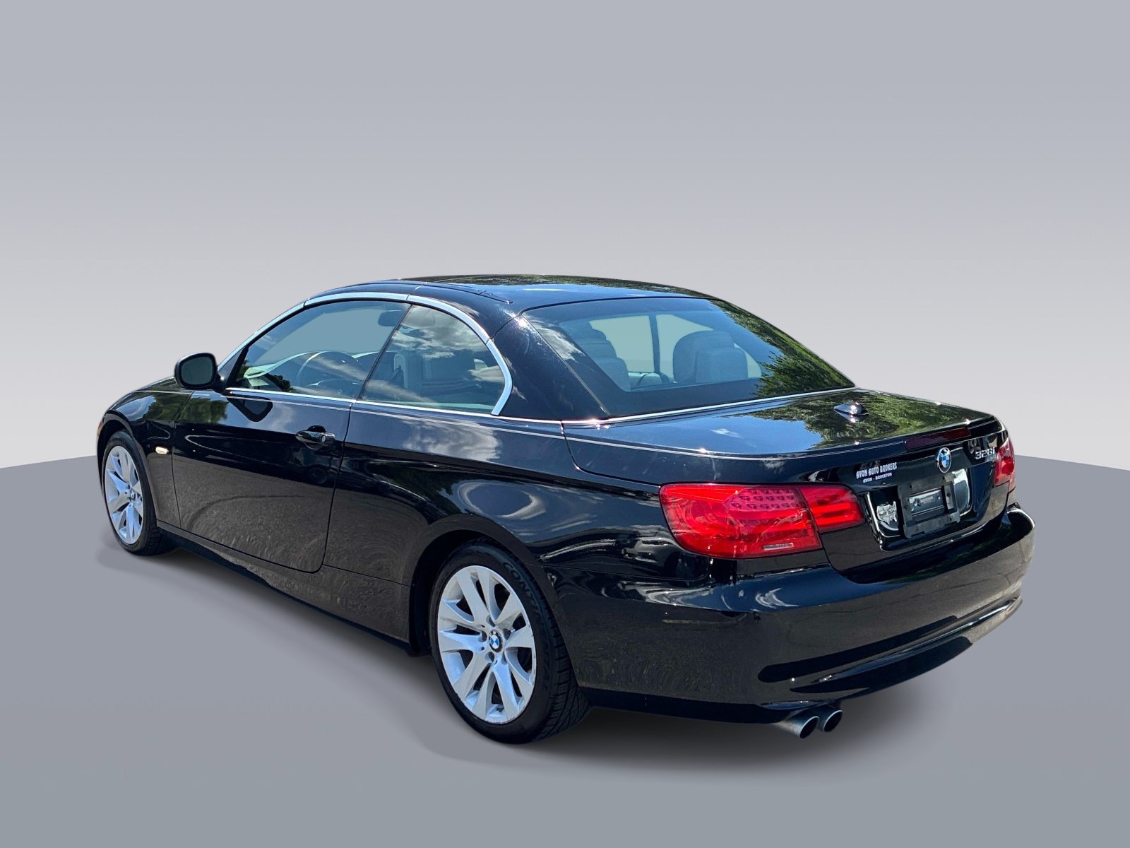Used 2011 BMW 328i Convertible RWD image 24