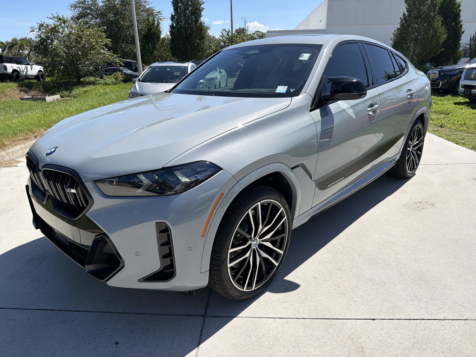 Certified 2024 BMW X6 M60i w/ Executive Package AWD/4WD image 8