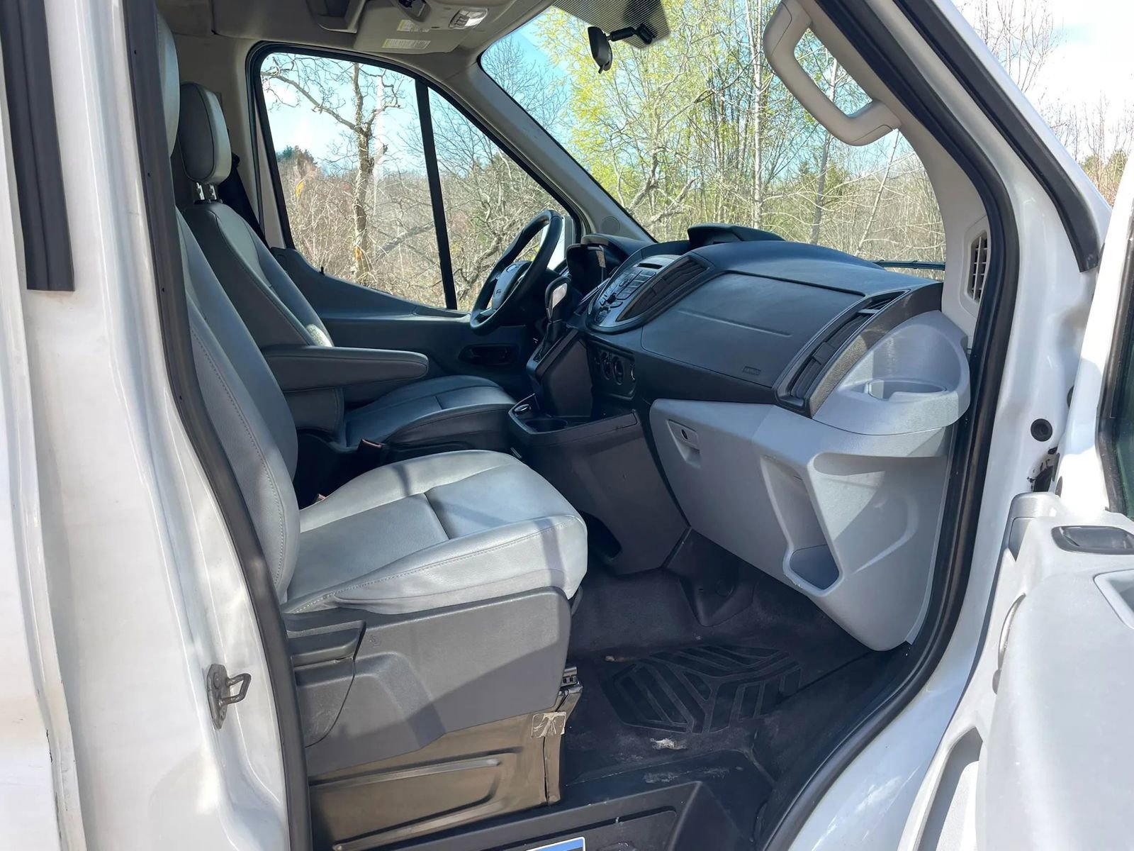 Used 2019 Ford Transit 350 XL RWD image 18