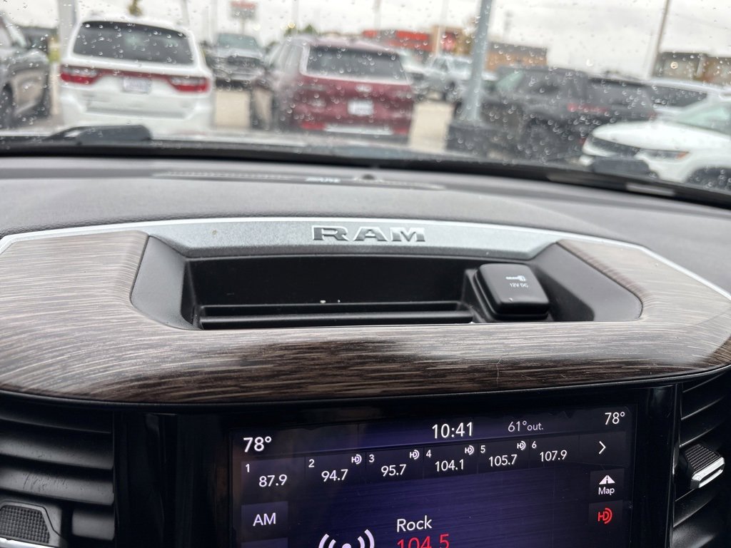 Used 2019 RAM 1500 Laramie image 18