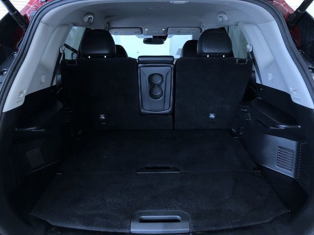 Used 2019 Nissan Rogue SL image 32