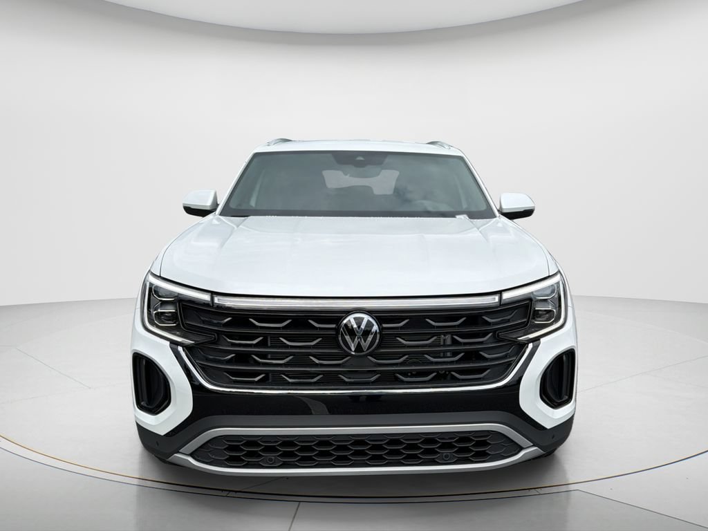 New 2026 Volkswagen Atlas Cross Sport SE FWD image 2