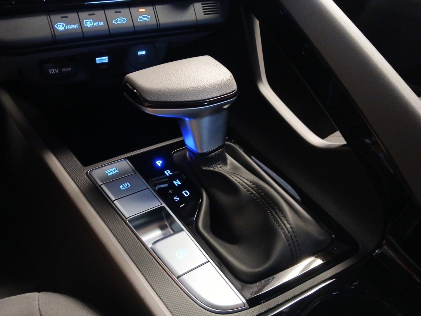 New 2025 Hyundai Elantra Blue image 20