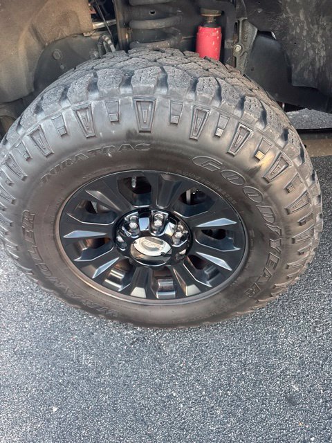Used 2020 Ford F350 Lariat AWD/4WD image 2
