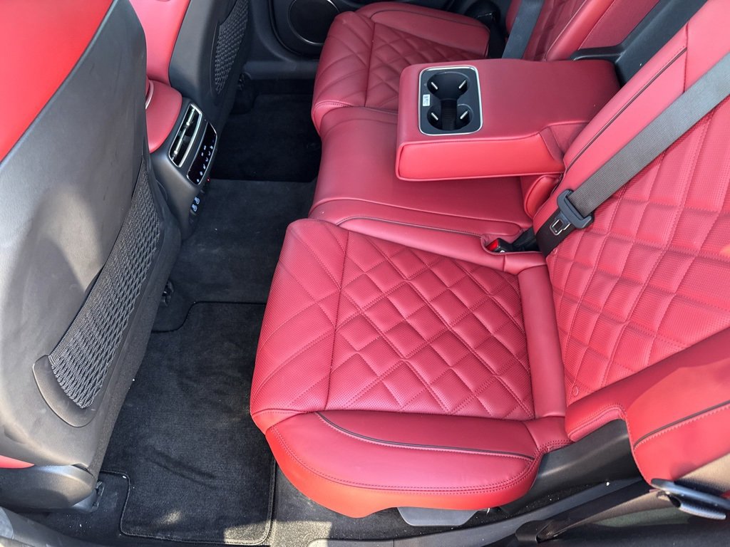 Used 2026 Genesis GV70 3.5T Sport Prestige image 17