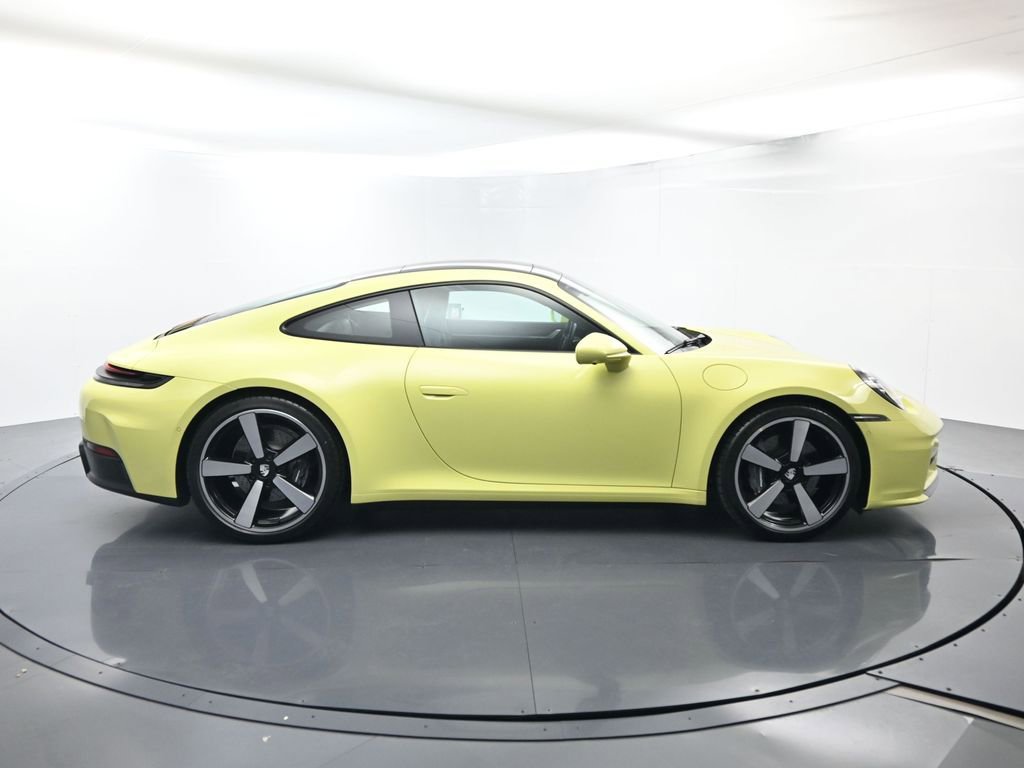 Certified 2025 Porsche 911 Carrera image 16