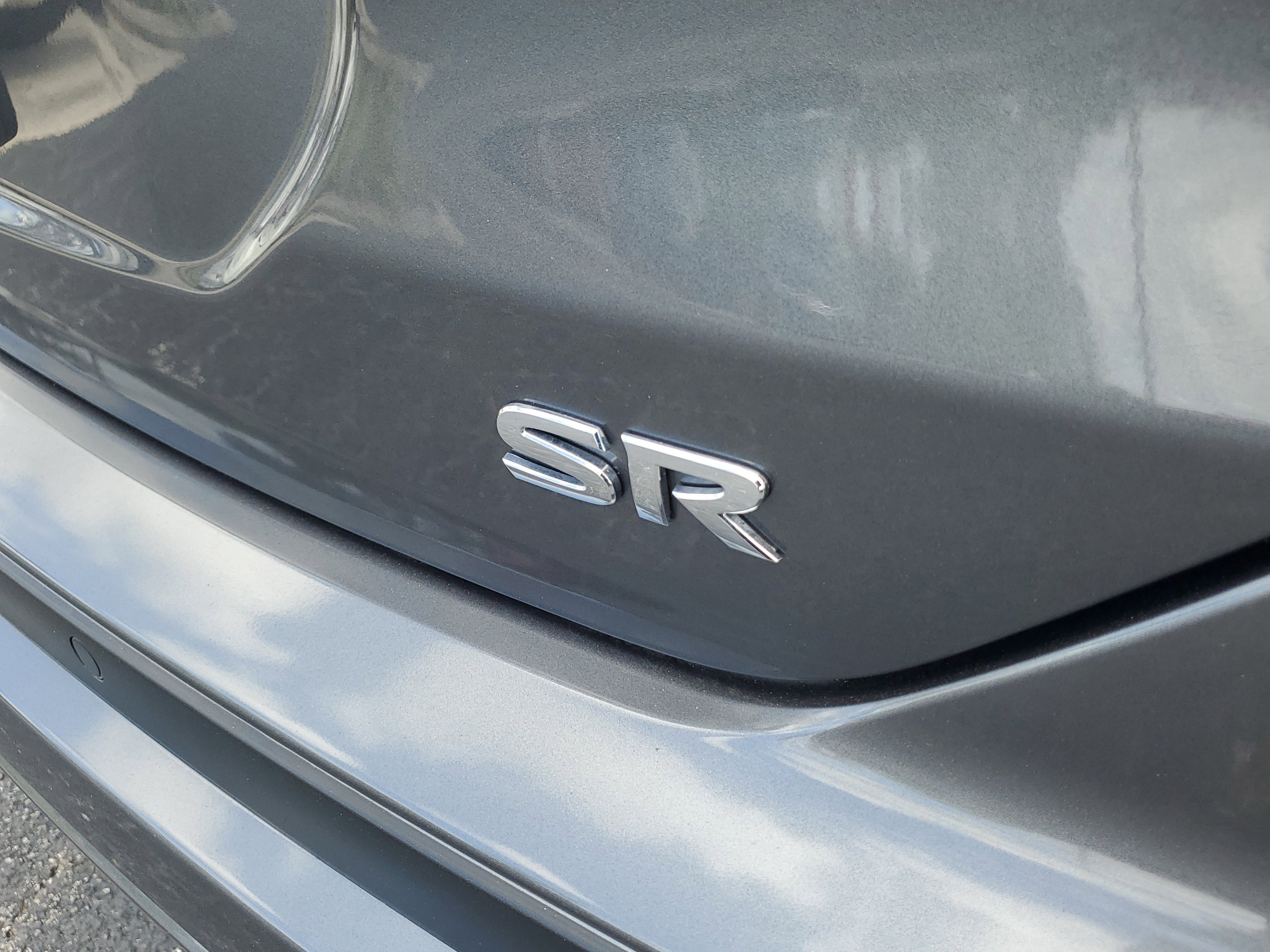 Used 2023 Nissan Kicks SR w/ SR Premium Package image 8