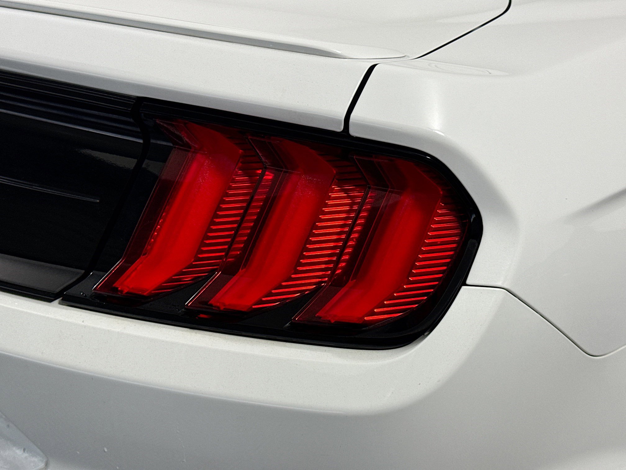 Used 2022 Ford Mustang Premium RWD image 32