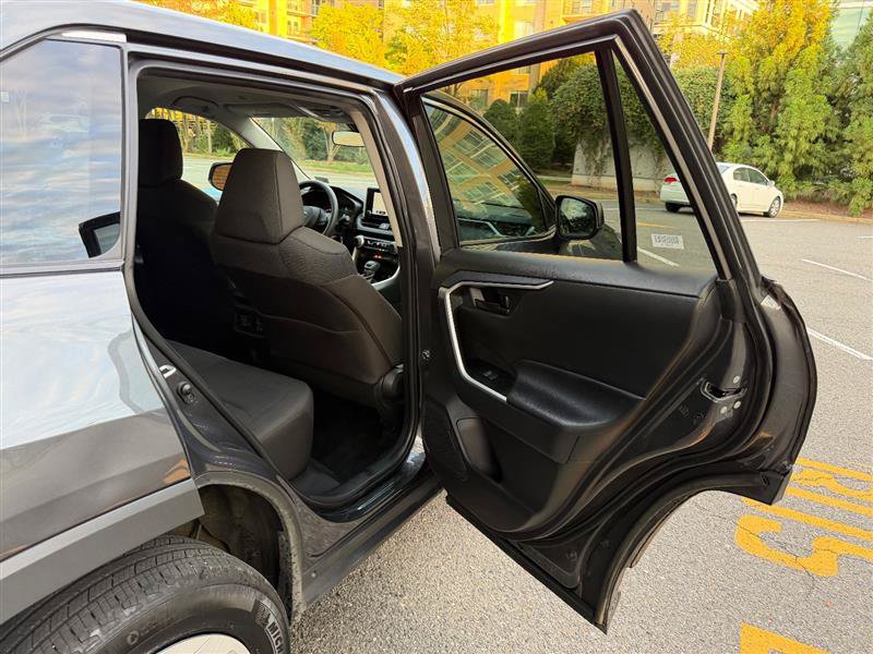 Used 2025 Toyota RAV4 LE FWD image 21