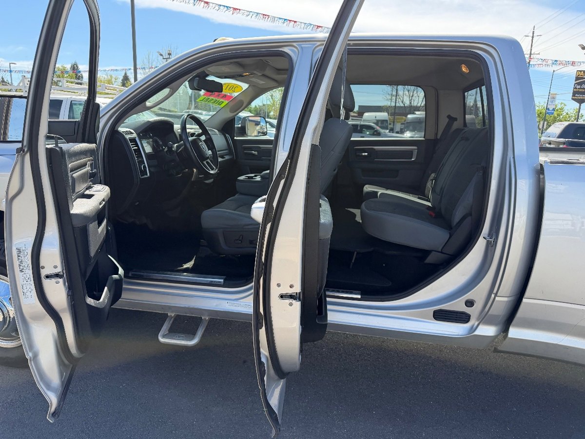 Used 2013 RAM 3500 Big Horn image 12