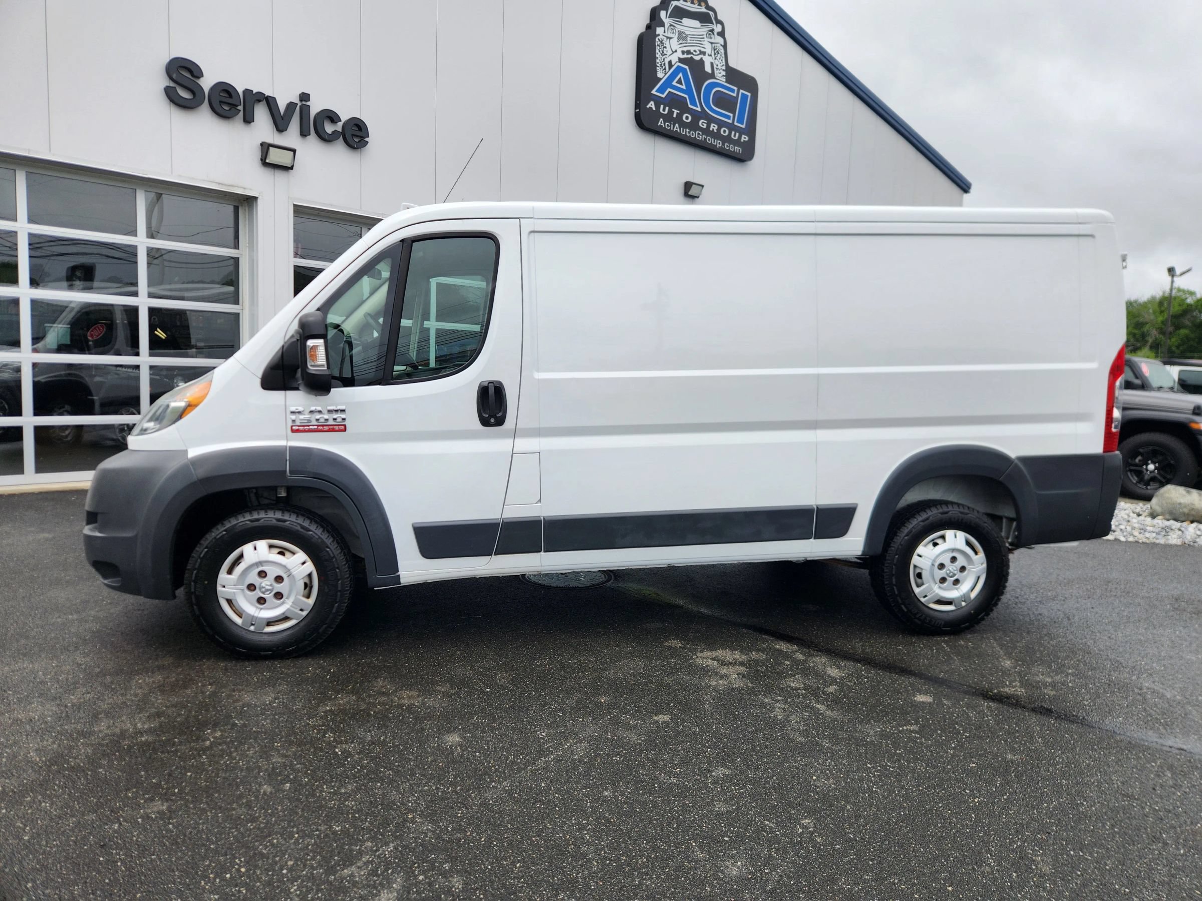 Used 2016 RAM ProMaster 1500 w/ Premium Appearance Group FWD image 8