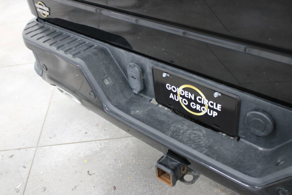 Used 2022 Chevrolet Silverado 1500 RST w/ Safety Package image 17