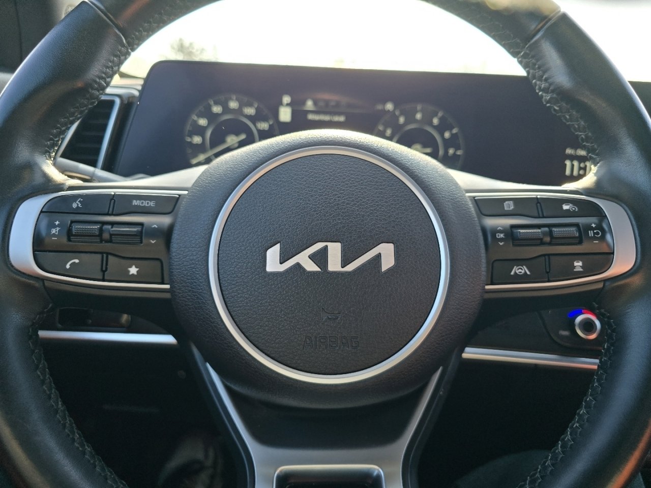 Used 2023 Kia Sportage SX image 27