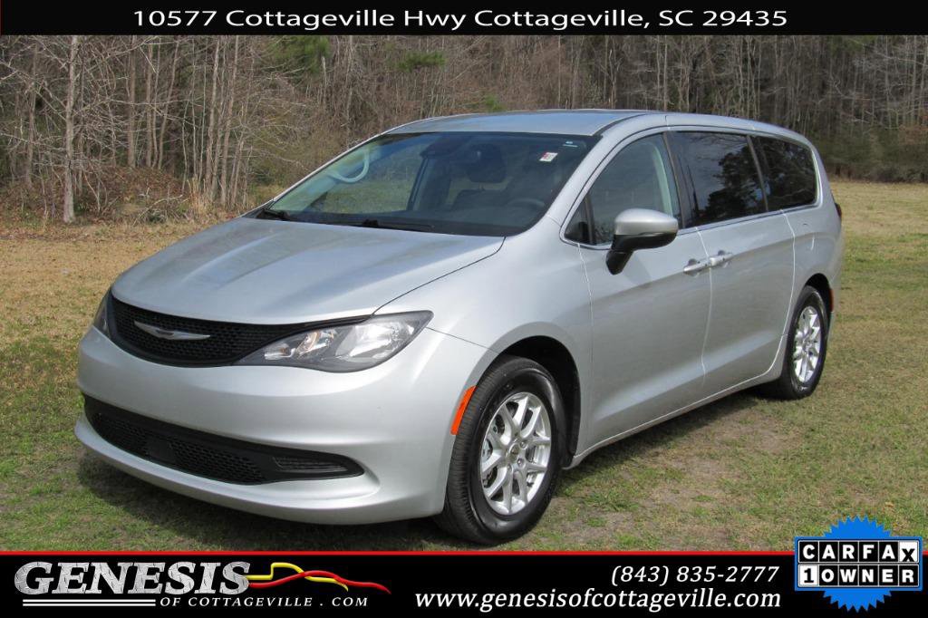 Used 2023 Chrysler Voyager LX video 1