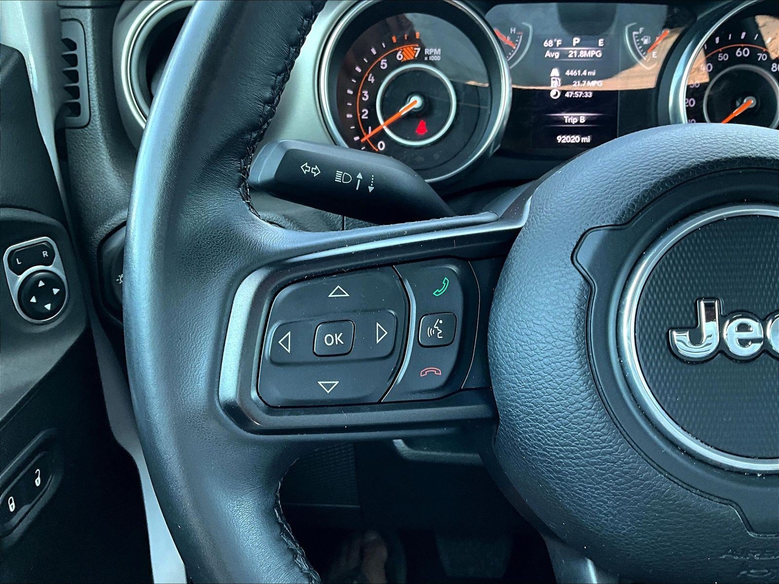 Used 2018 Jeep Wrangler Unlimited Sport S AWD/4WD image 11