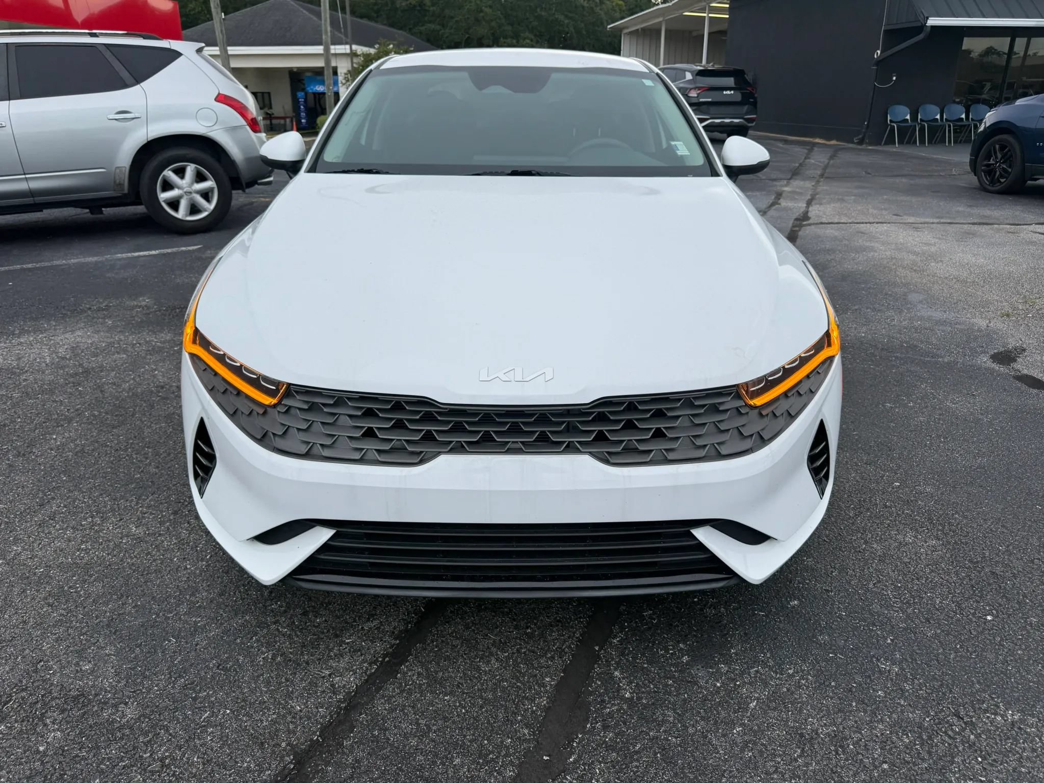 Used 2023 Kia K5 LXS FWD image 2