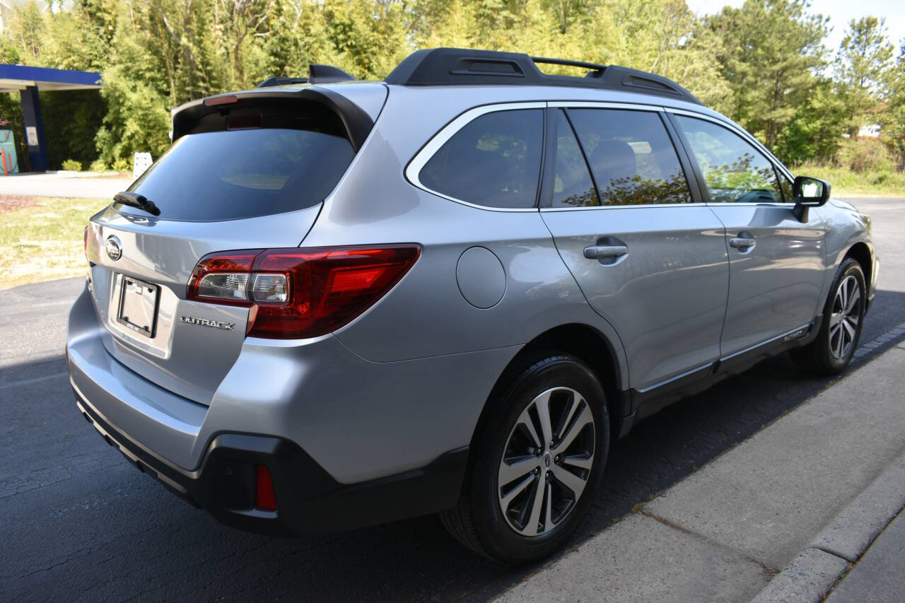 Used 2019 Subaru Outback 2.5i Limited image 3