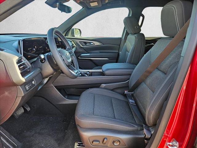 New 2027 Chevrolet Traverse LT w/ Driver Confidence Package FWD image 4