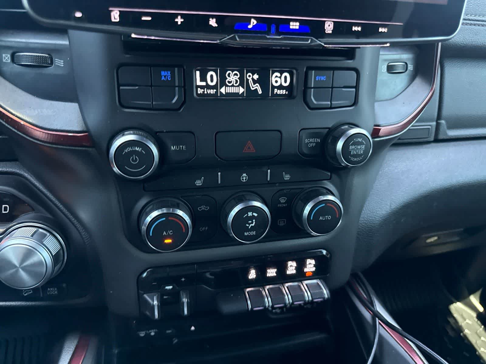 Used 2019 RAM 1500 Rebel w/ Rebel Level 2 Equipment Group AWD/4WD image 28