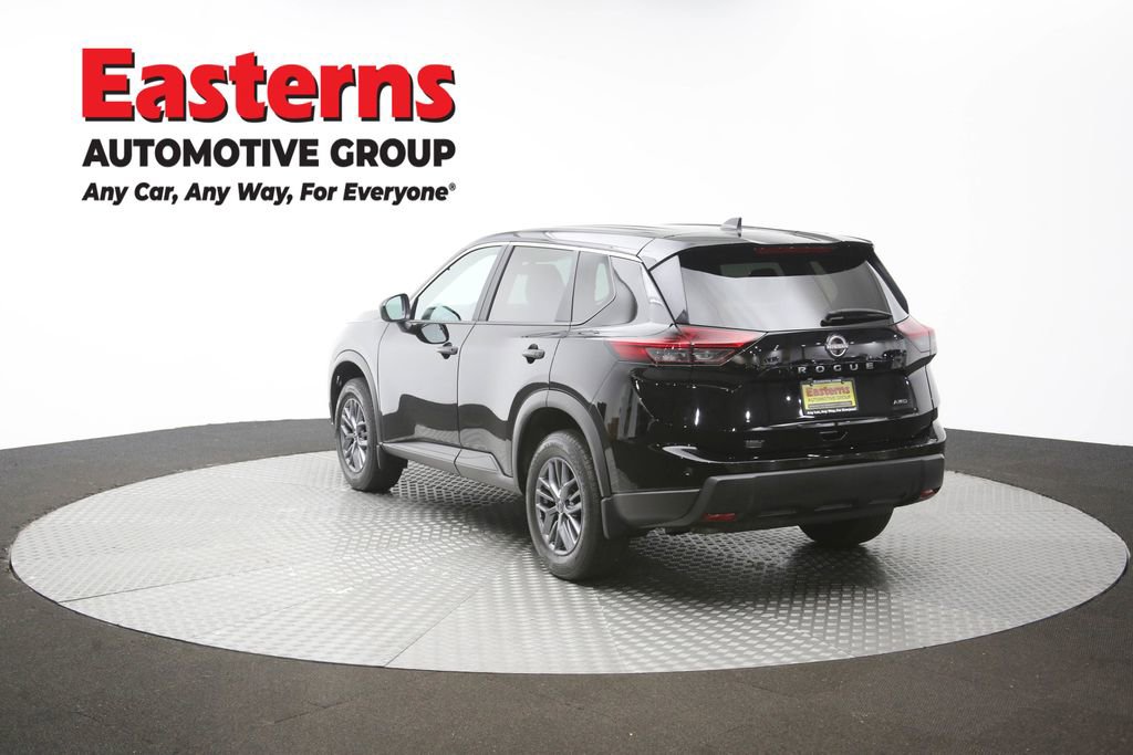 Used 2024 Nissan Rogue S AWD/4WD image 65