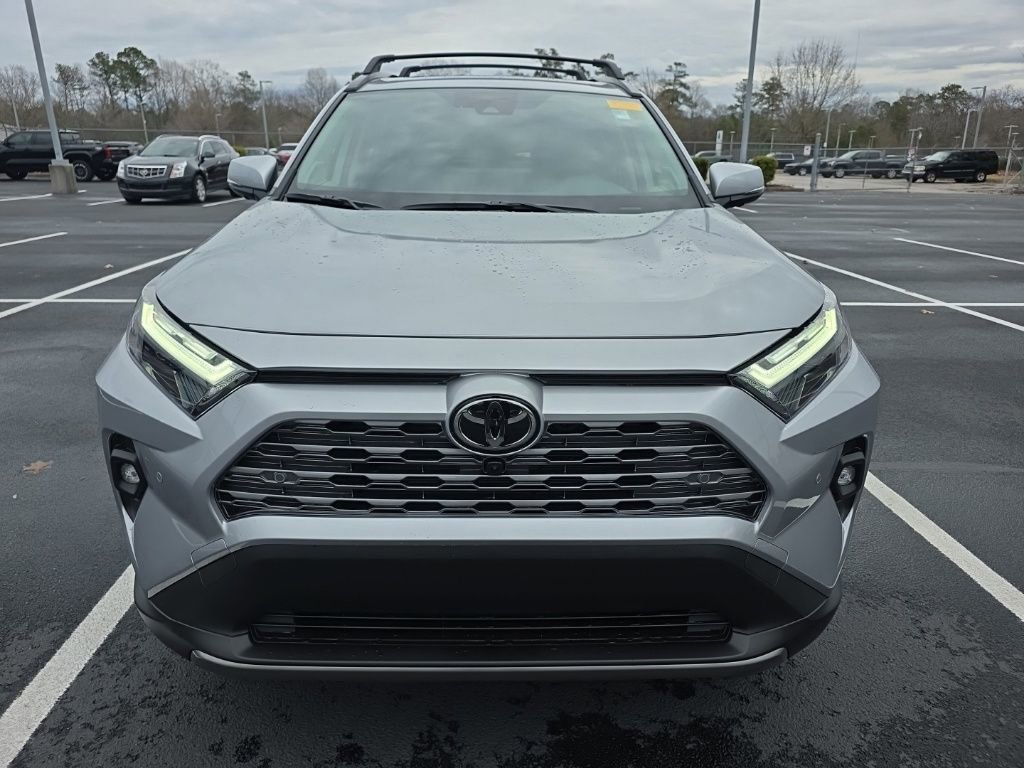 Used 2025 Toyota RAV4 Limited image 15