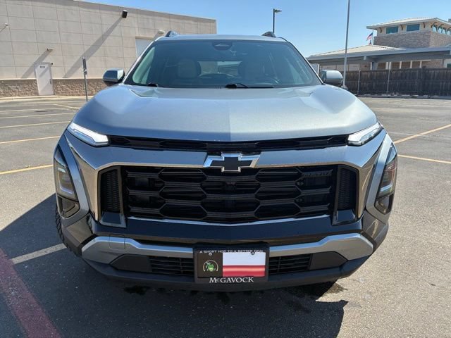Used 2026 Chevrolet Equinox ACTIV AWD/4WD image 8