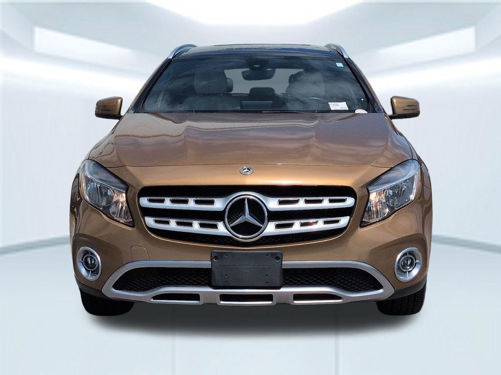 Used 2018 Mercedes-Benz GLA 250 4MATIC w/ Premium Package image 10