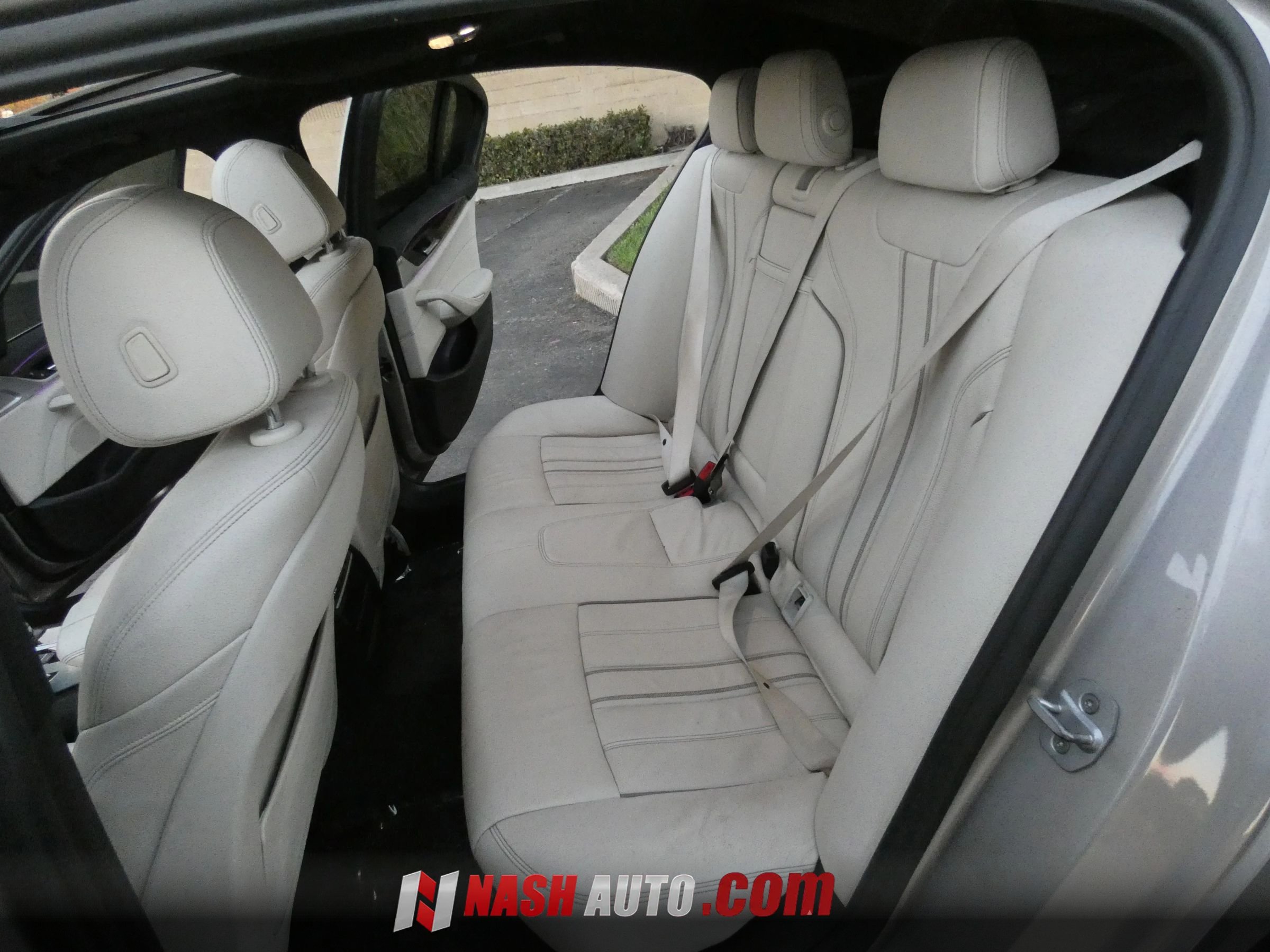 Used 2018 BMW 540i RWD image 41